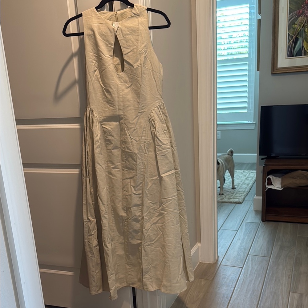 Commense Cream Backless Dress